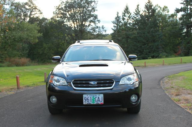 Subaru Outback 2006 photo 1