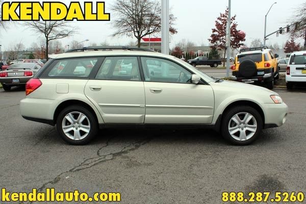 Subaru Outback 2006 photo 3