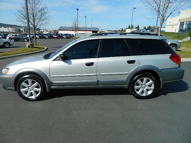 Subaru Outback 2006 photo 5