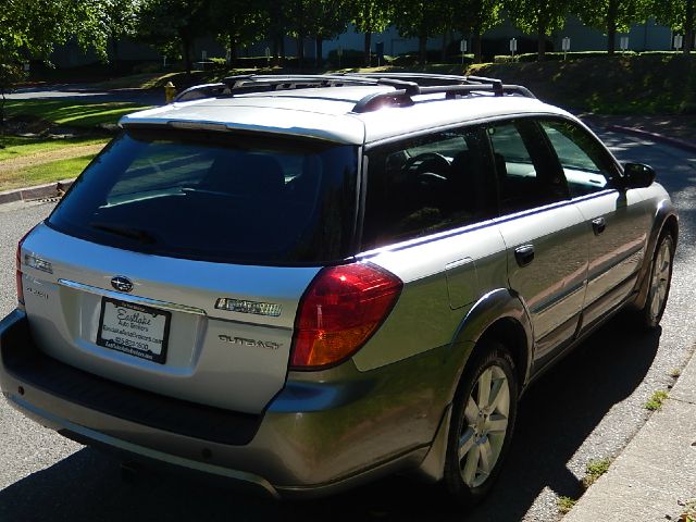 Subaru Outback 2006 photo 4