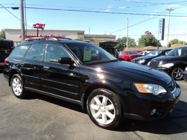 Subaru Outback 2006 photo 2