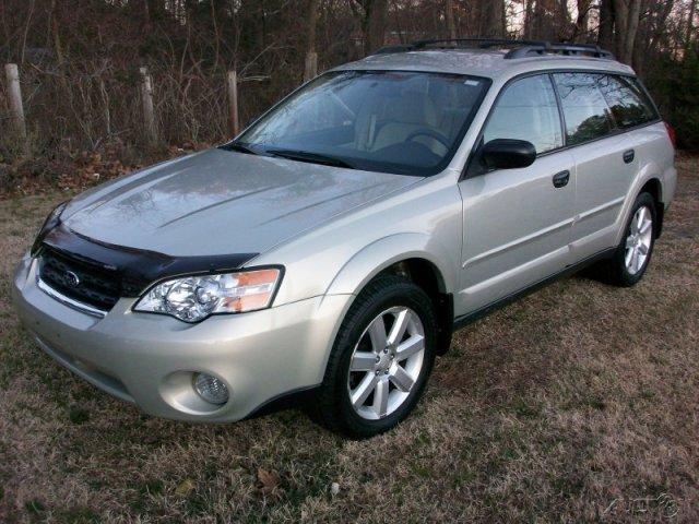 Subaru Outback LS Extended Cab 2WD AT Sport Utility