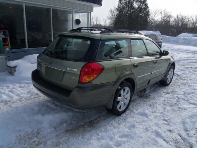 Subaru Outback 2006 photo 1