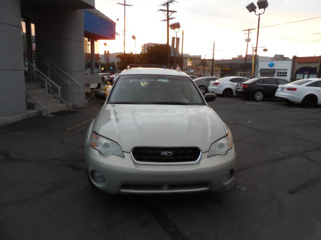 Subaru Outback 2006 photo 3