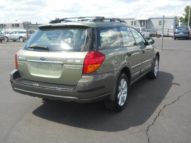 Subaru Outback 2006 photo 3