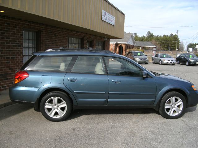 Subaru Outback 2006 photo 4