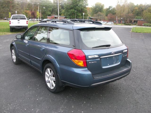 Subaru Outback 2006 photo 4