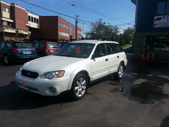 Subaru Outback 2006 photo 2