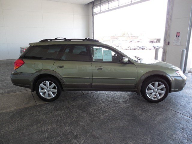 Subaru Outback 2006 photo 5