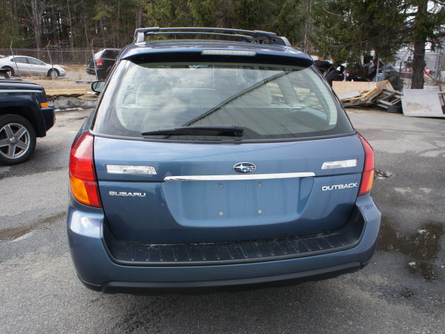 Subaru Outback 2006 photo 1