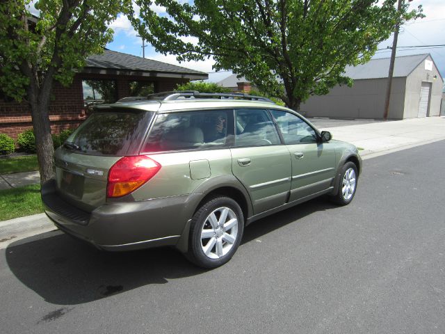 Subaru Outback 2006 photo 14