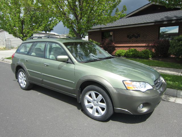 Subaru Outback 2006 photo 15