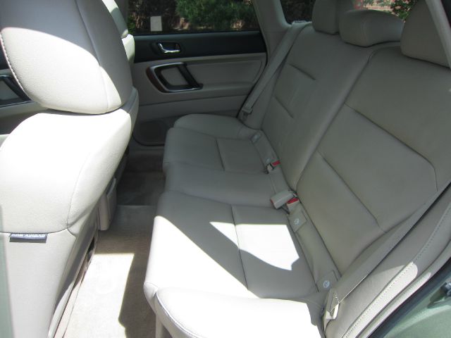 Subaru Outback 2006 photo 6