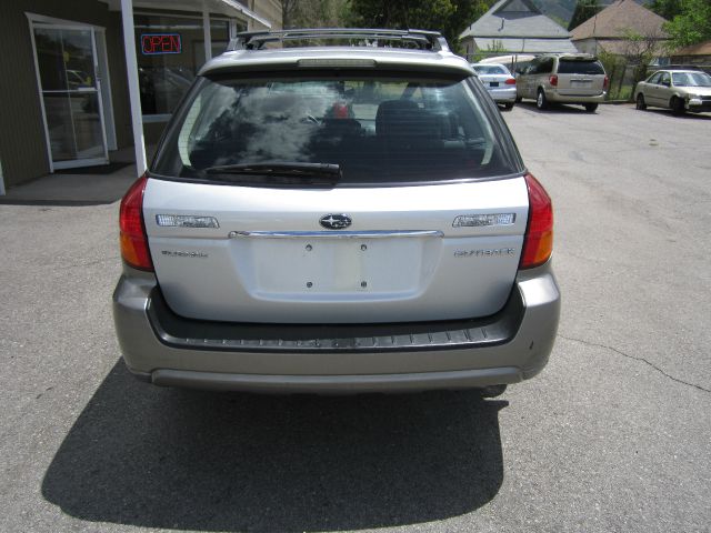 Subaru Outback 2006 photo 13