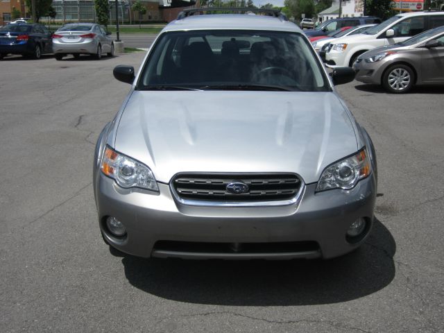 Subaru Outback 2006 photo 14