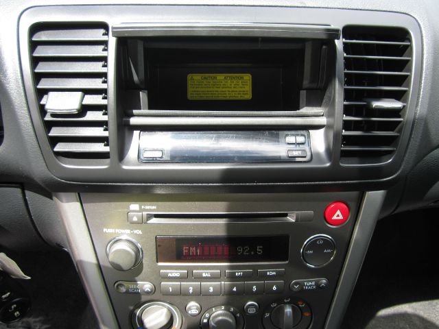 Subaru Outback 2006 photo 4