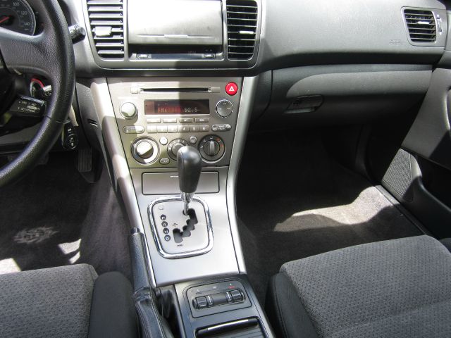 Subaru Outback 2006 photo 5