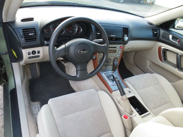 Subaru Outback 2006 photo 3