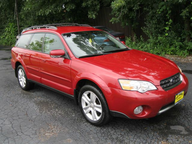 Subaru Outback 2006 photo 2