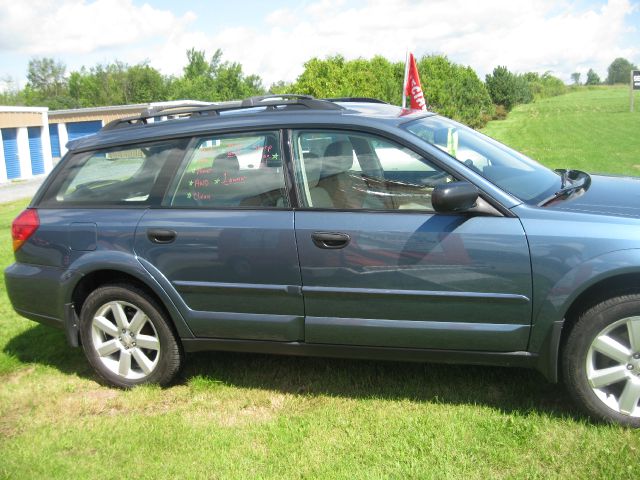 Subaru Outback 2006 photo 1