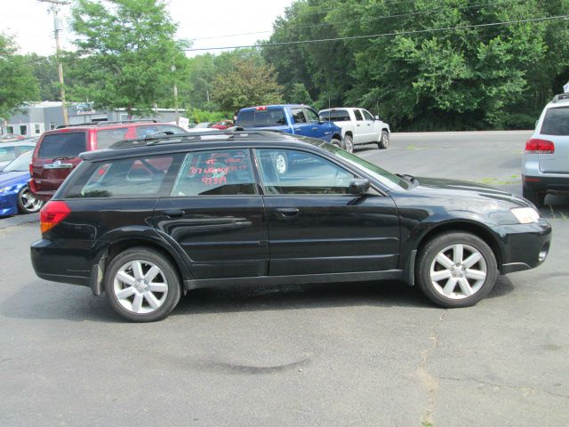 Subaru Outback 2007 photo 2