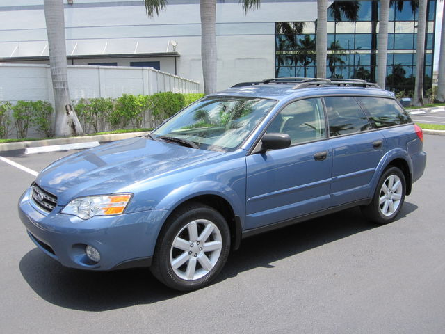 Subaru Outback 2007 photo 11