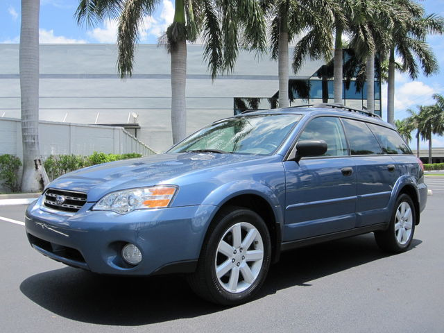 Subaru Outback 2007 photo 25