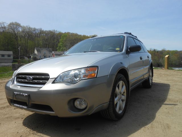 Subaru Outback 2007 photo 2