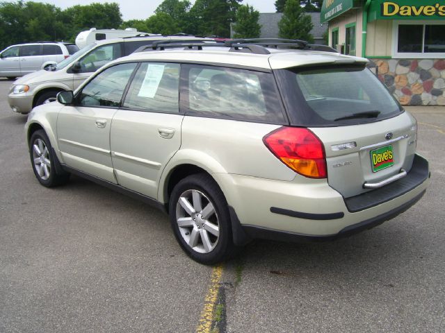 Subaru Outback 2007 photo 4