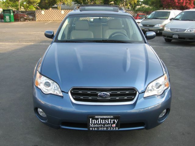 Subaru Outback 2007 photo 4