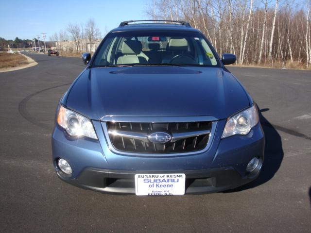 Subaru Outback 2008 photo 2