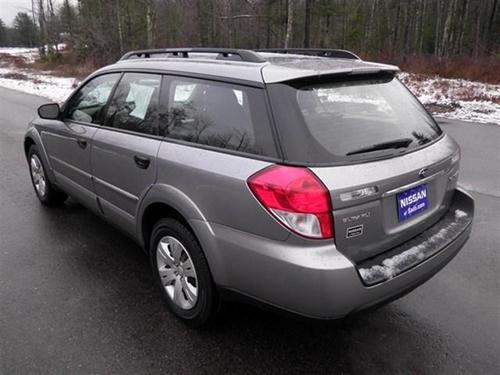 Subaru Outback 2008 photo 2