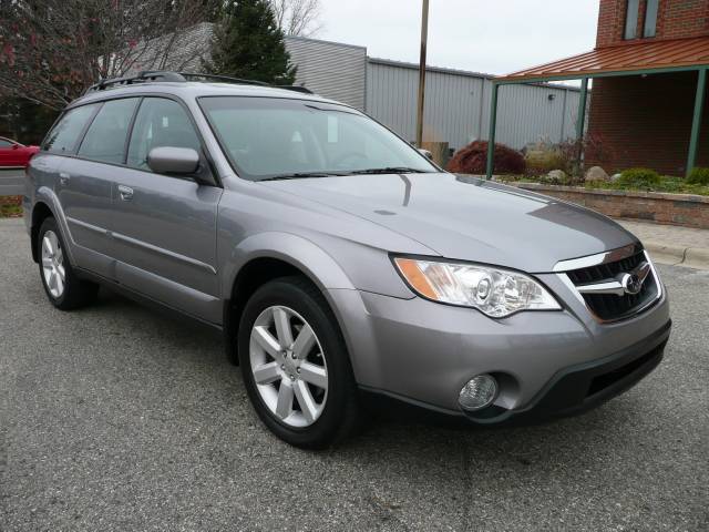 Subaru Outback 2008 photo 1