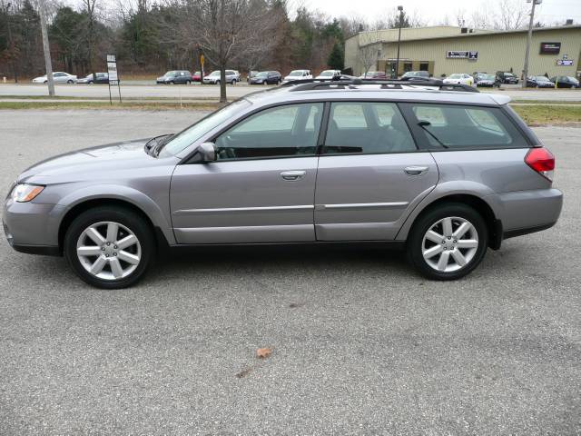 Subaru Outback 2008 photo 4