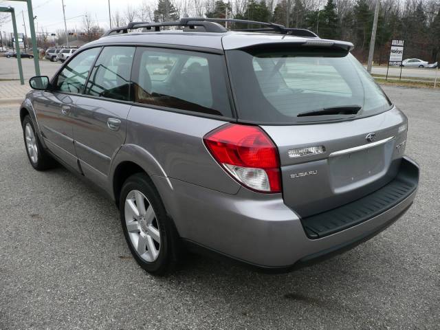 Subaru Outback 2008 photo 5