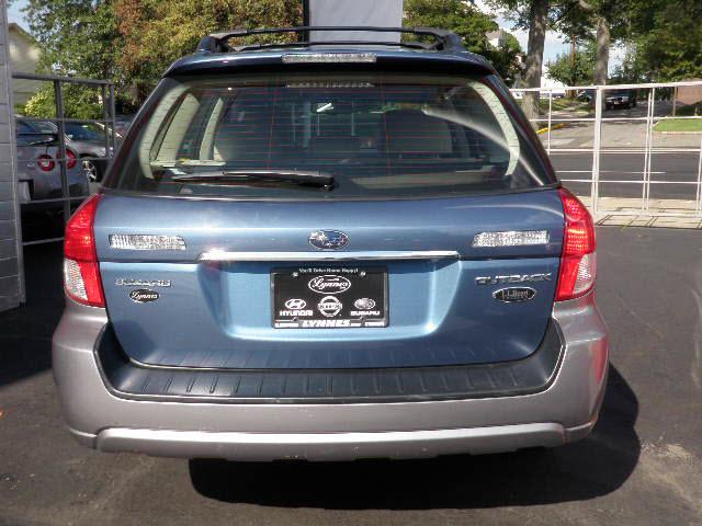 Subaru Outback 2008 photo 3