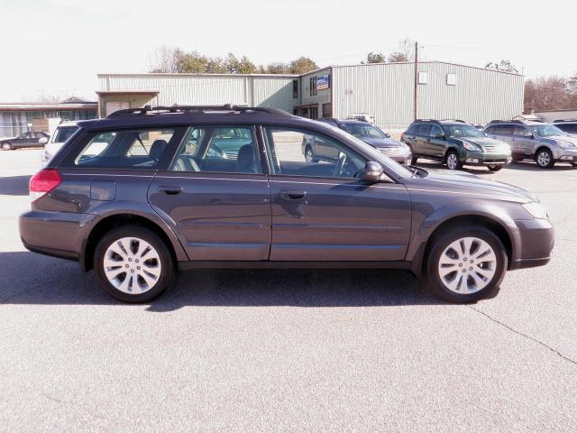 Subaru Outback 2008 photo 3