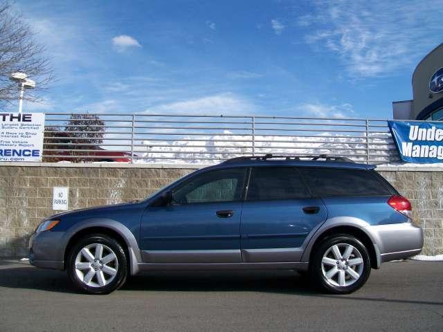 Subaru Outback 2008 photo 3