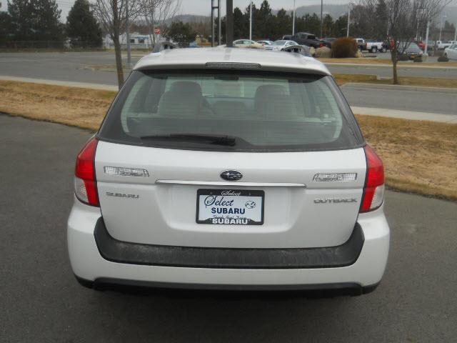 Subaru Outback 2008 photo 3