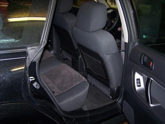 Subaru Outback 2008 photo 3