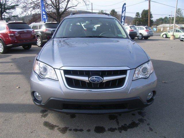 Subaru Outback 2008 photo 2