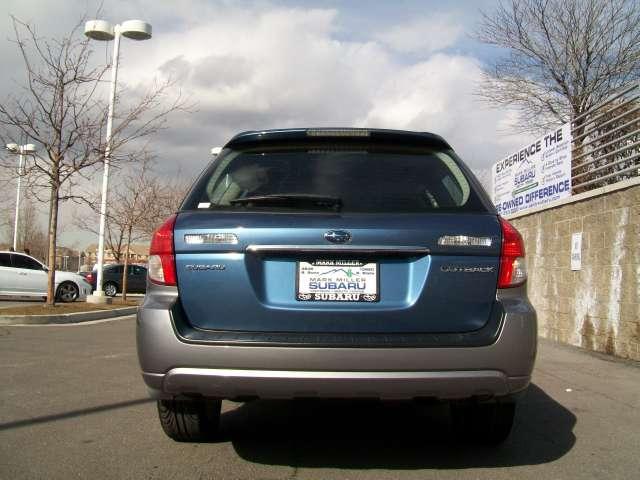 Subaru Outback 2008 photo 5