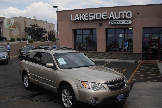 Subaru Outback 2008 photo 1