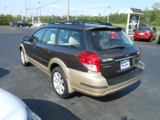 Subaru Outback 2008 photo 1