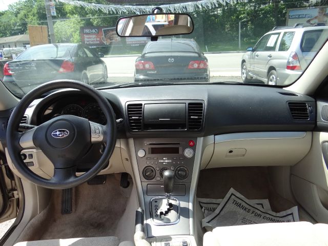 Subaru Outback 2008 photo 24