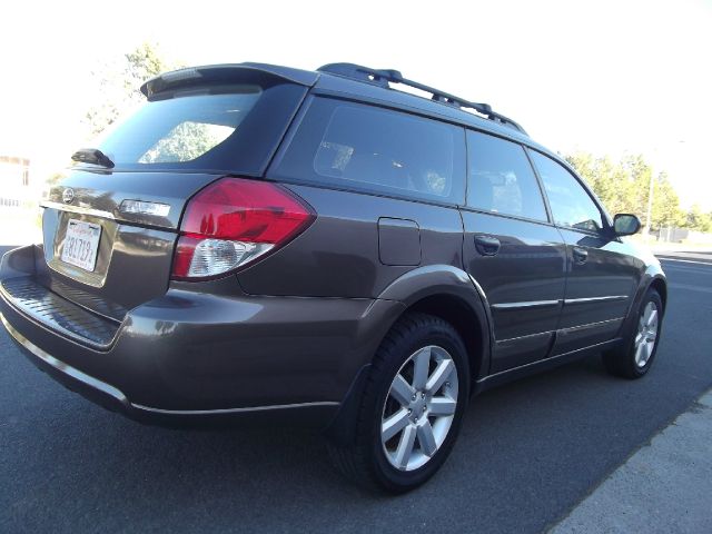 Subaru Outback 2008 photo 1