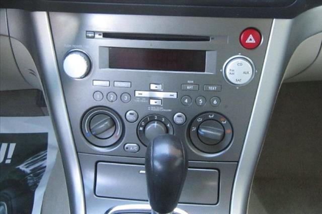 Subaru Outback 2008 photo 4