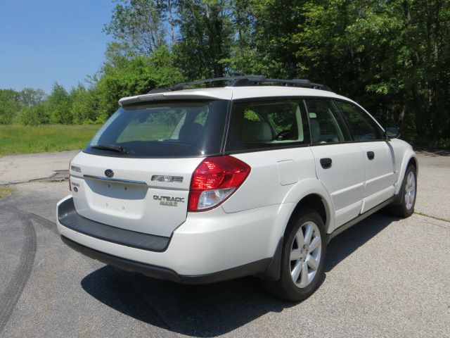 Subaru Outback 2008 photo 1