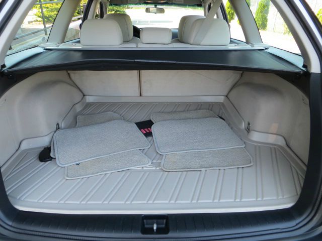 Subaru Outback 2008 photo 18