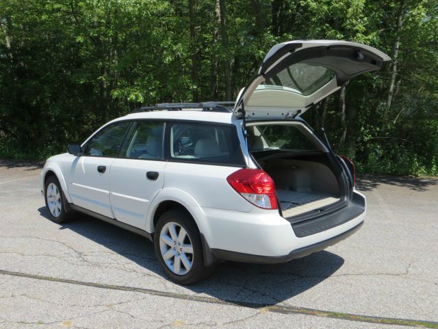 Subaru Outback 2008 photo 19